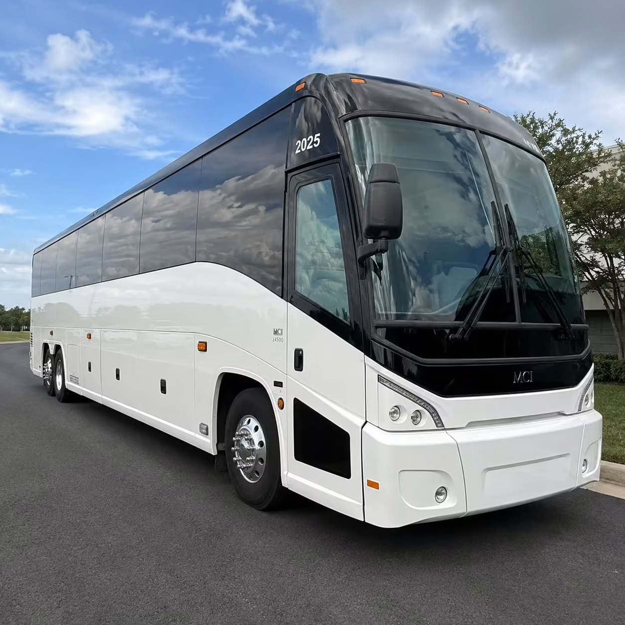 convention and corporate event bus rentals in the houston pearland corridor