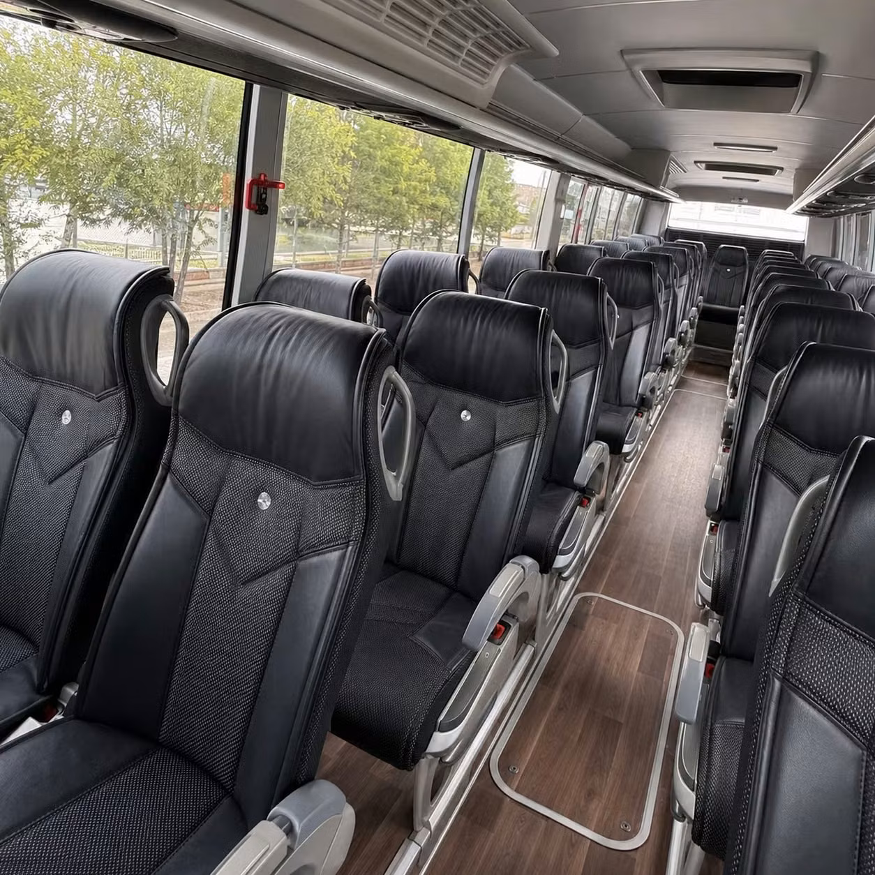 pearland wedding shuttle services bus rentals